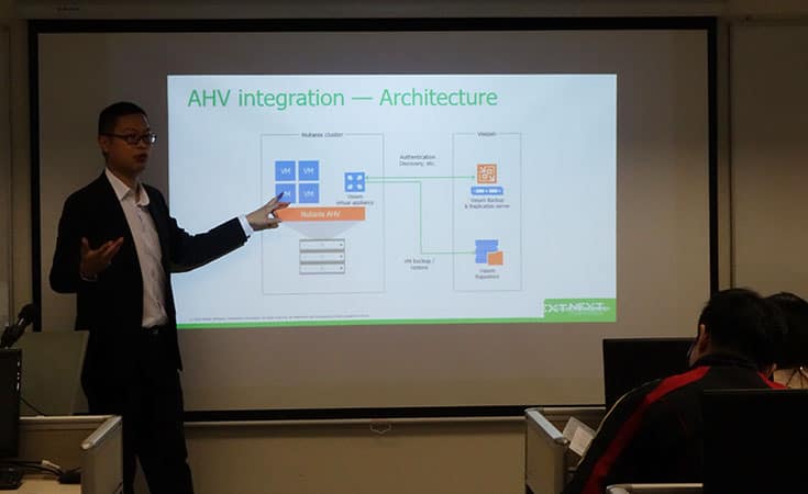 Veeam expert explaining the advantages of implementing AHV integration with Veeam